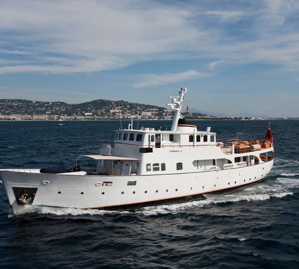 Yacht BELLA CONTESSA, Lazzara Yachts | CHARTERWORLD Luxury Superyacht ...